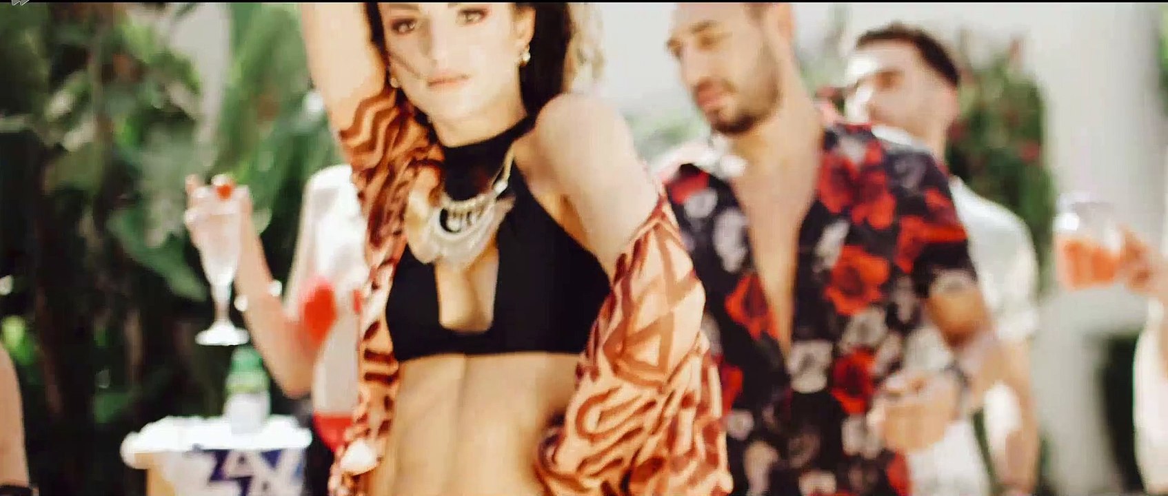 Nikos Souliotis feat. Νικόλας Κυριάκου - Της Τα Συγχωρώ (Official Music Video)