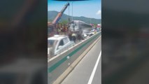 중부고속도로 고속버스 6중 추돌 사고...1명 사망·25명 부상 / YTN