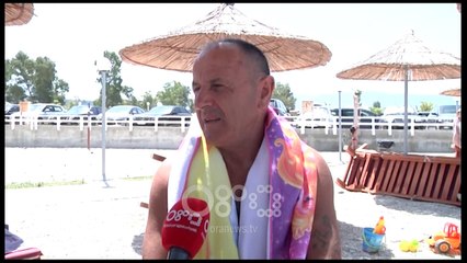 RTV Ora - Nga Anglia e Italia për të pushuar në Radhimë