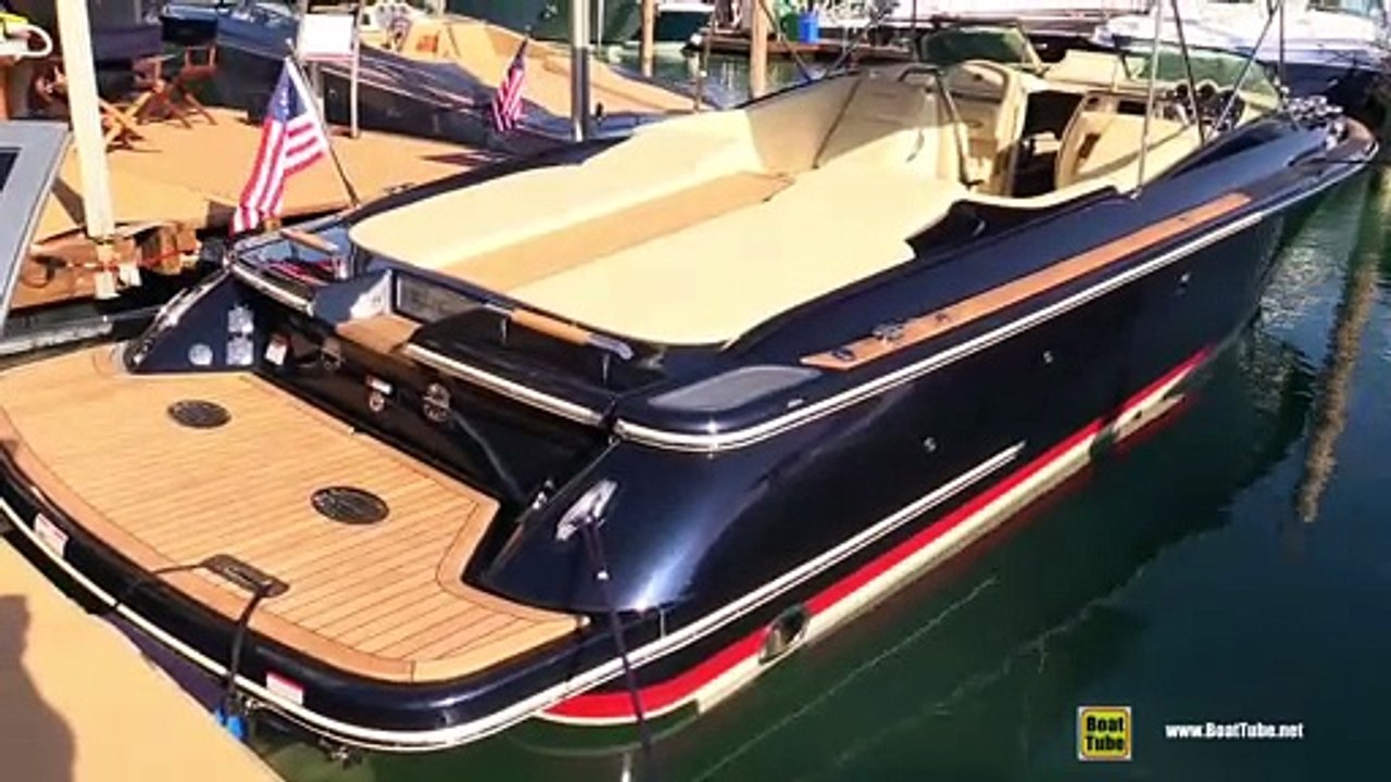 2019 Chris Craft Corsair 34 Boat - Walkthrough - 2019 Miami Boat Show