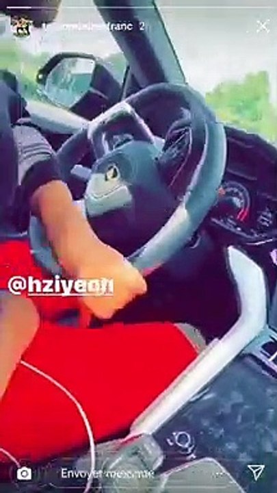 Hakim Ziyech et Lassina Traoré en promenade