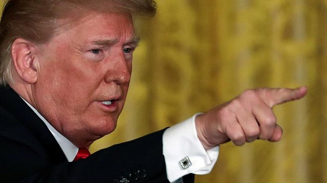 ترامب: الصينيون يدفون لنا عشرات المليارات من الدولارات ولا عبء على المستهلك الأمريكي