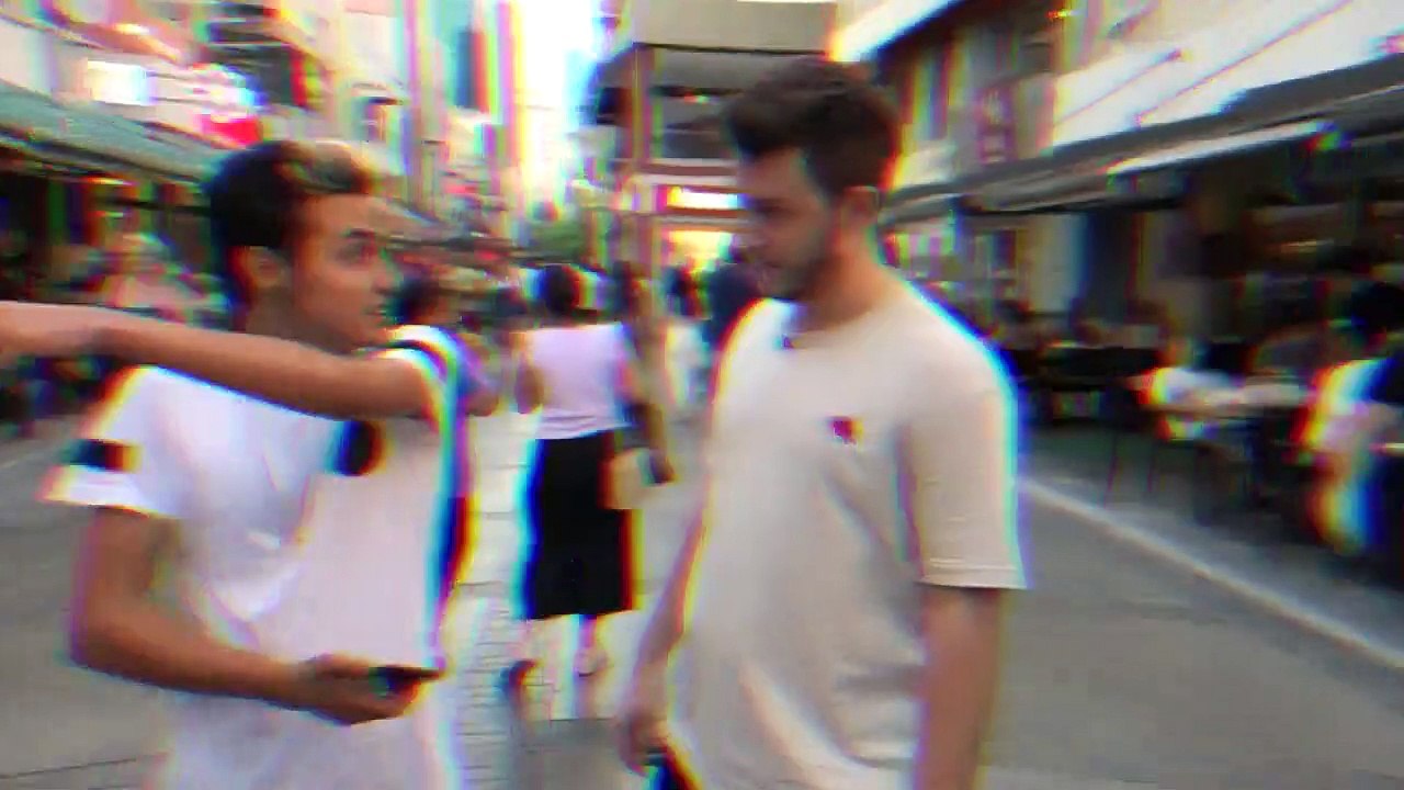 PARA İÇİN YAP #9   50 TL İÇİN KAFASINA ŞAMPUAN DÖKTÜ !!