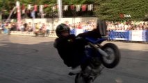 Sultanahmet Meydanı'nda motosiklet şov