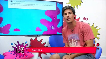 Fans en Vivo #23 - Blooper Mica ladra como un perro