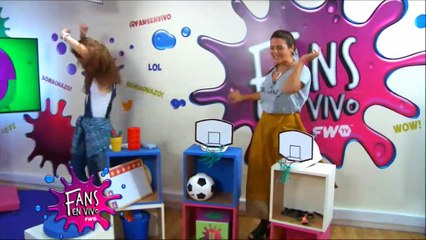 #21 Blooper - Mica y Jenny intentan bailar en el inicio del programa