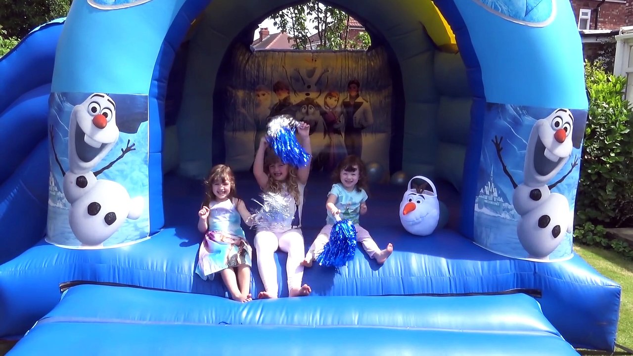 Grande Pula-Pula do Frozen Anna e Elsa