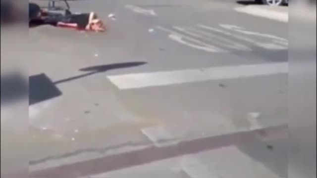 Un tiroteo en un centro comercial de El Paso, en Texas, deja al menos 20 víctimas mortales