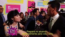 Carly Rae Jepsen en la Pink Carpet de los MTV Millennial Awards 2015