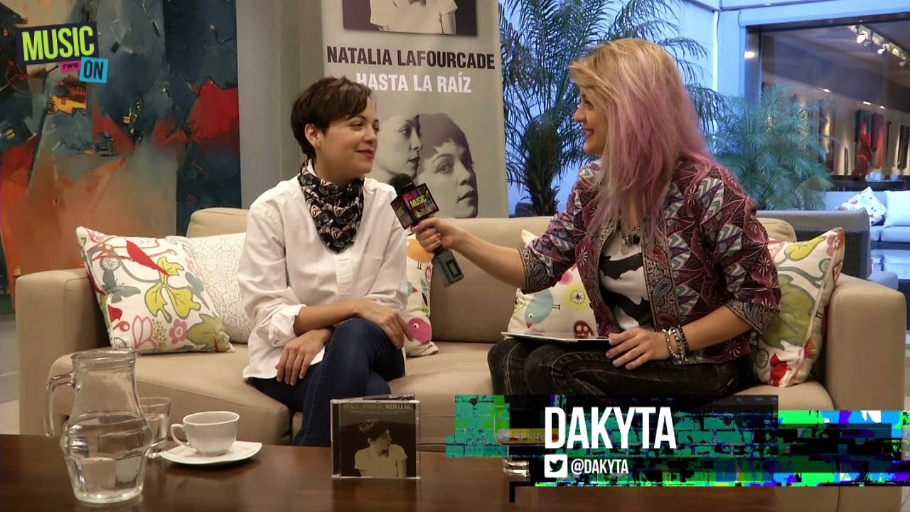 Natalia Lafourcade habla con Dakyta sobre su nuevo disco "Hasta la Raíz"