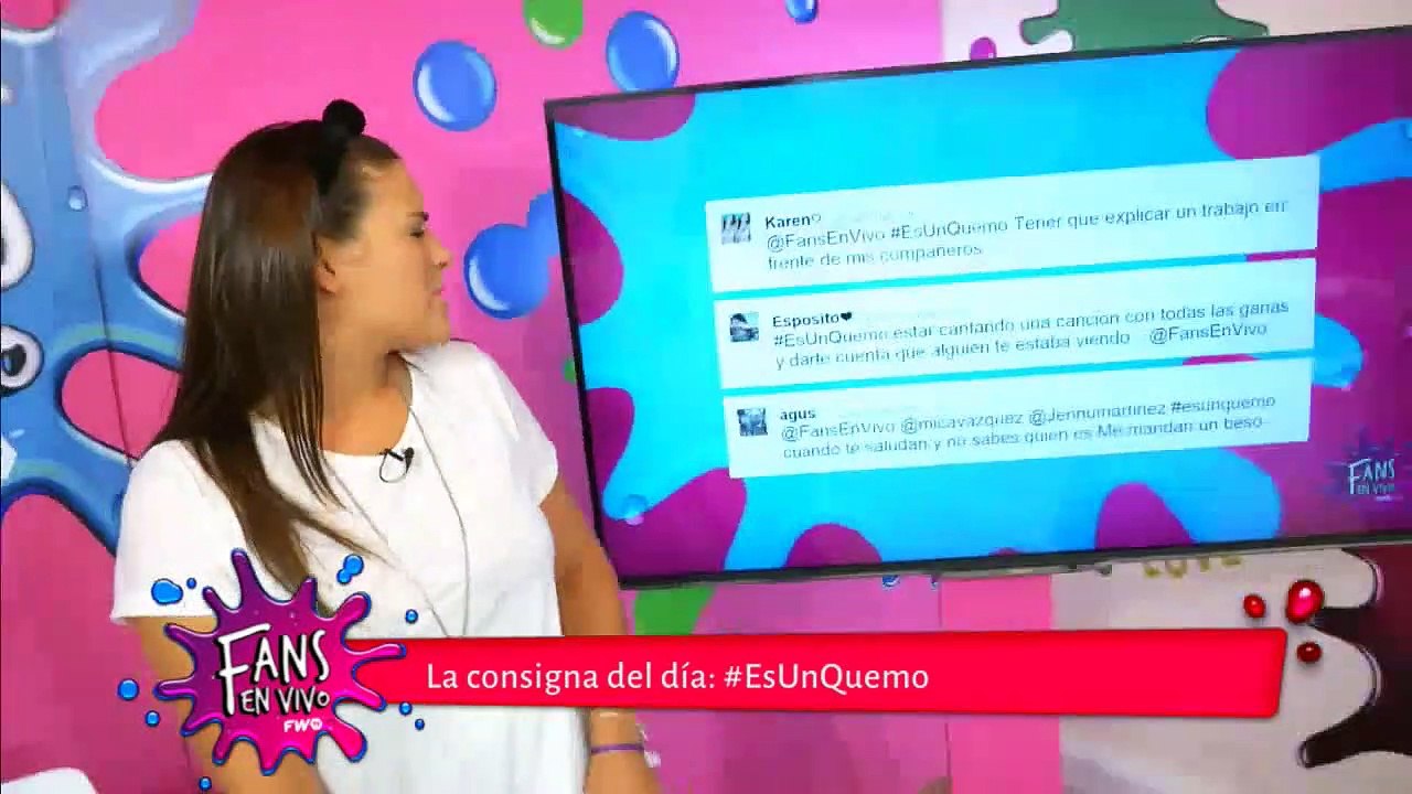 Blooper Mica canta como loca mientras maneja mi...