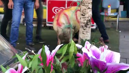 Kars’ta, gelin adayına 'süslü koç gönderme geleneği' sürüyor