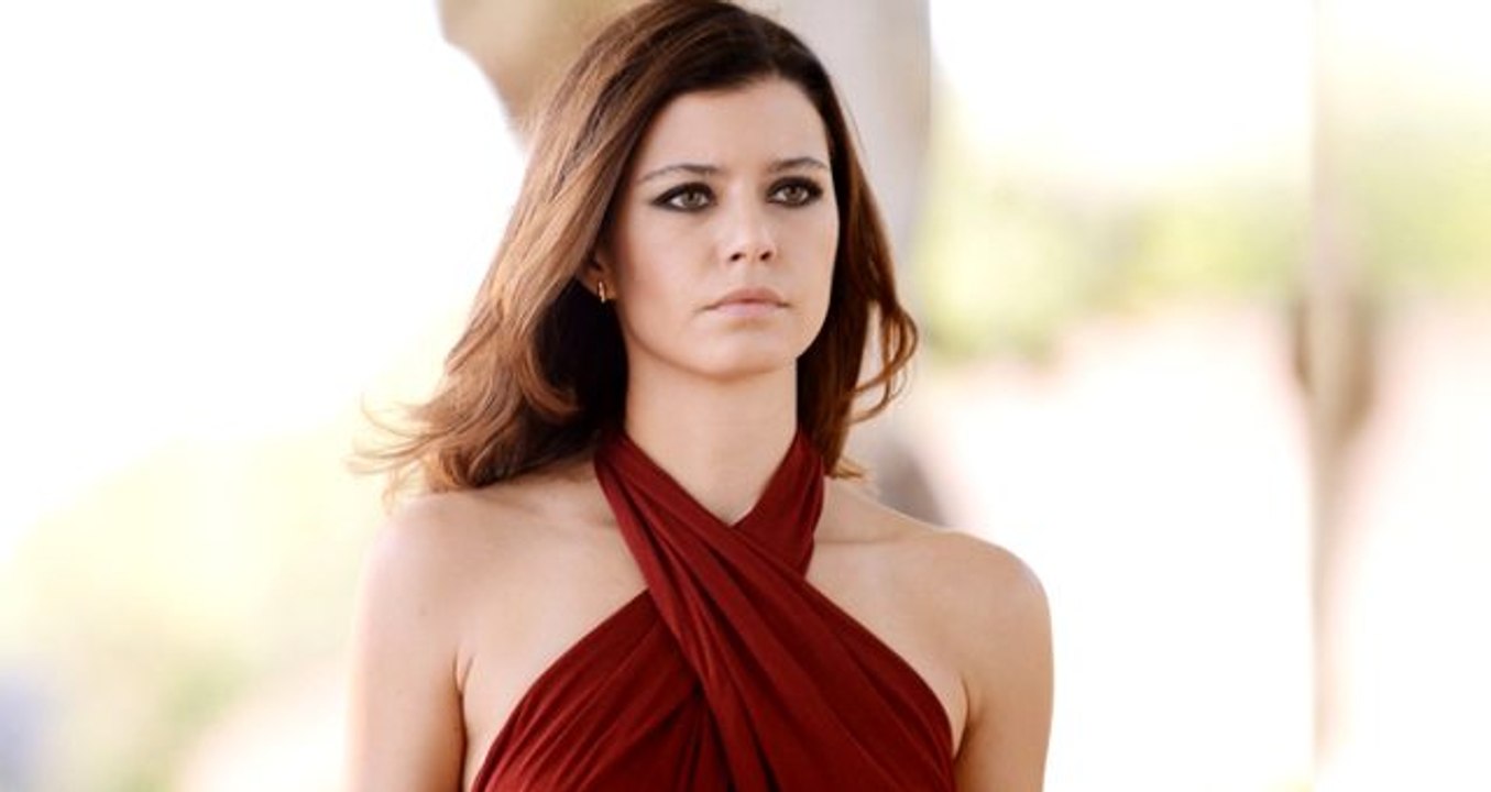 "Kurban" paylaşımı yapan Beren Saat, takipçisinin yorumuna sinirlendi