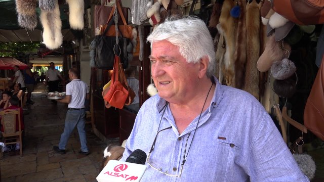 Се повеќе туристи се гледаат во Старата чаршија