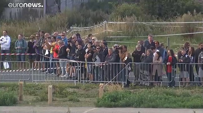 Пролетая над Ла-Маншем на ховерборде