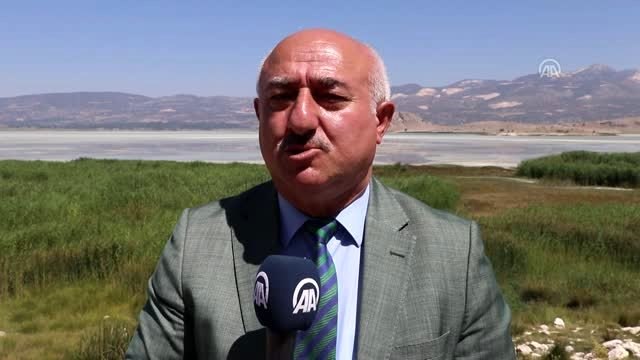 Flamingoların değişmeyen durağı: Yarışlı Gölü (2)