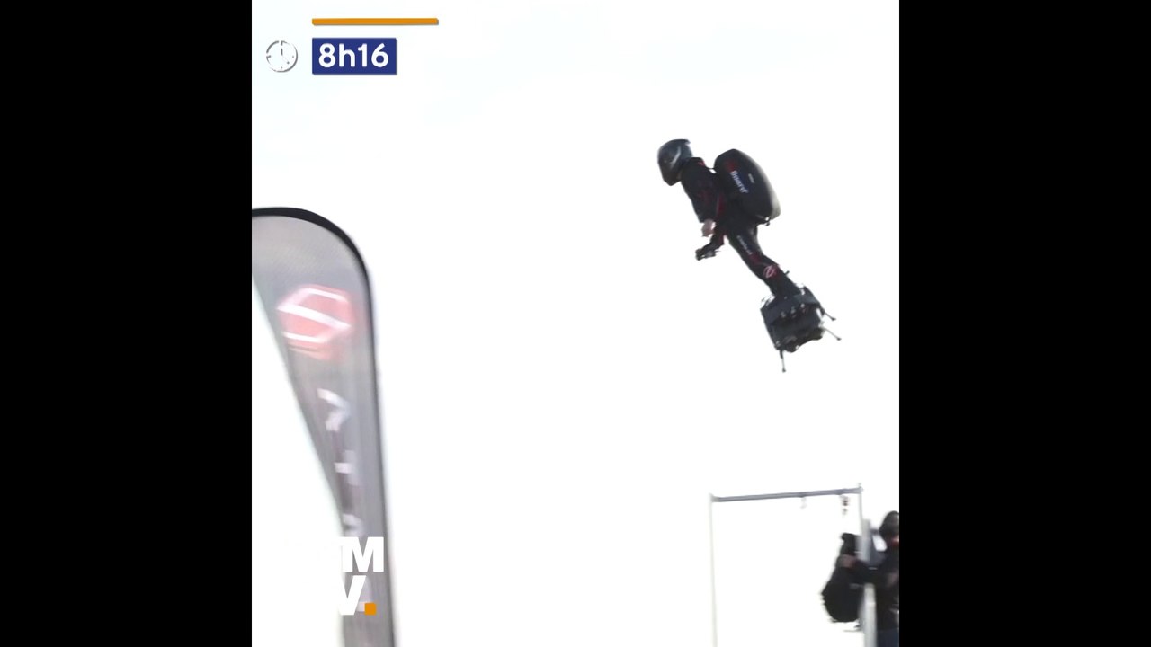 Franky Zapata l'a fait ! Revivez les meilleurs moments de sa traversée de la Manche sur son Flyboard
