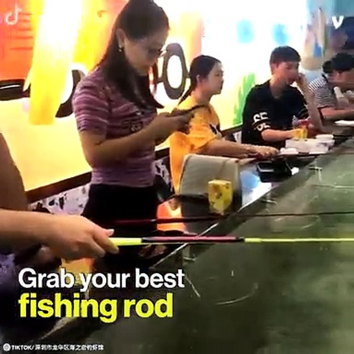 Fishing for Your Own Food is a Booming Business in Chinese Restaurants