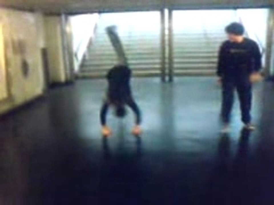 battle tecktonik vs hiphop partie2