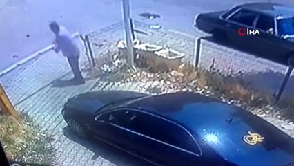 Karaman'da bir sürücü apartmana ait parkın bariyer kolunu böyle söktü