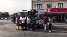 Yolcu otobüsü ile servis otobüse çarpıştı: 12 yaralı