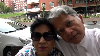 BDMV-164 Aruna & Hari Sharma relaxing at Deusto Bilbao Aug 04, 2019
