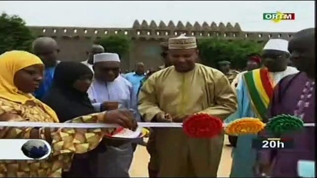 ORTM/Inauguration de la gare routière de Djénné par le premier ministre Boubou Cissé