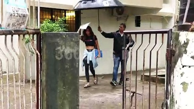 Shilpa Shetty Spotted at Kromakay Salon Juhu | watch video