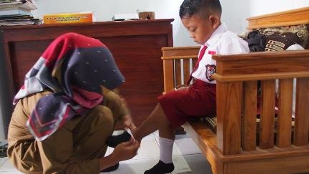 Rame-rame Bantu Jodi Sekolah