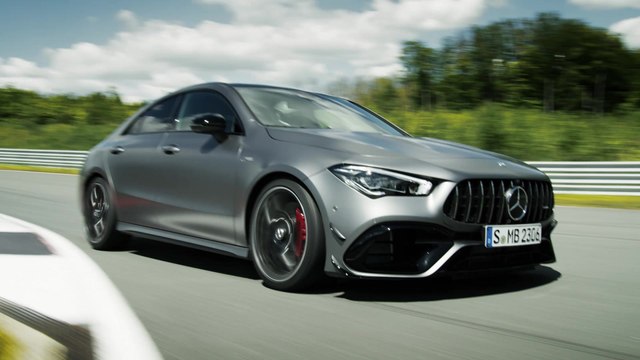 Mercedes-AMG CLA 45 S 4MATIC+ Coupé - Trailer