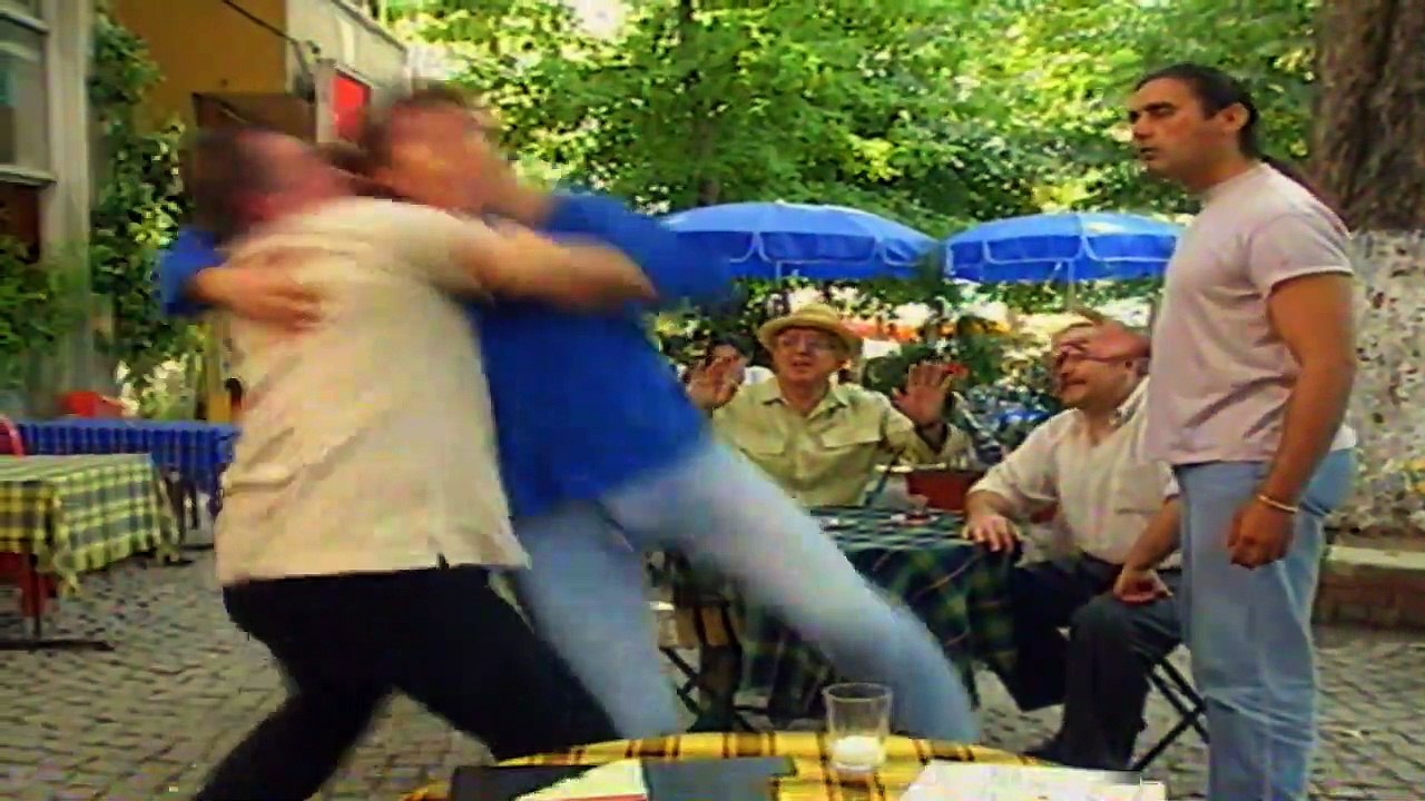 Bizim Mahalle - 279. Bölüm