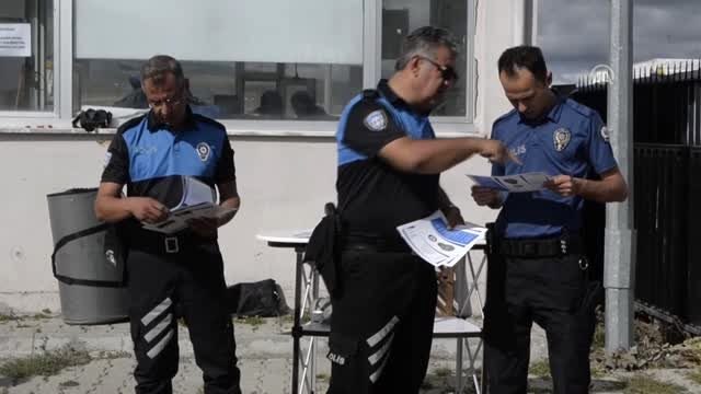 Doğu'da kurban pazarlarında bayram öncesi yoğunluğu