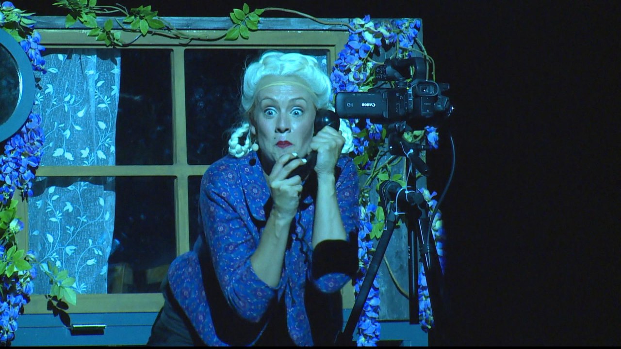 Edinburgh arts festival offers performers counselling