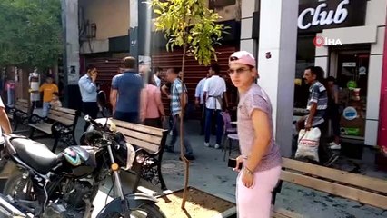 Tezgahtaki piknik tüpü patladı, seyyar satıcı yüzünden yaralandı