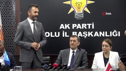 Milli Eğitim Bakanı Ziya Selçuk: "Dünya klasiklerini okuduğunu kanıtlayan liseliler gençlik...