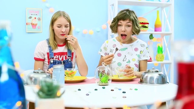 GUMMY FOOD vs REAL FOOD CHALLENGE - Bonbons ou Vraie Nourriture