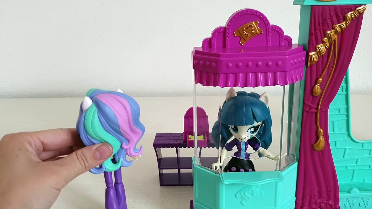 Equestria Girls and Barbie in Theater - My Little Pony Pretend Play