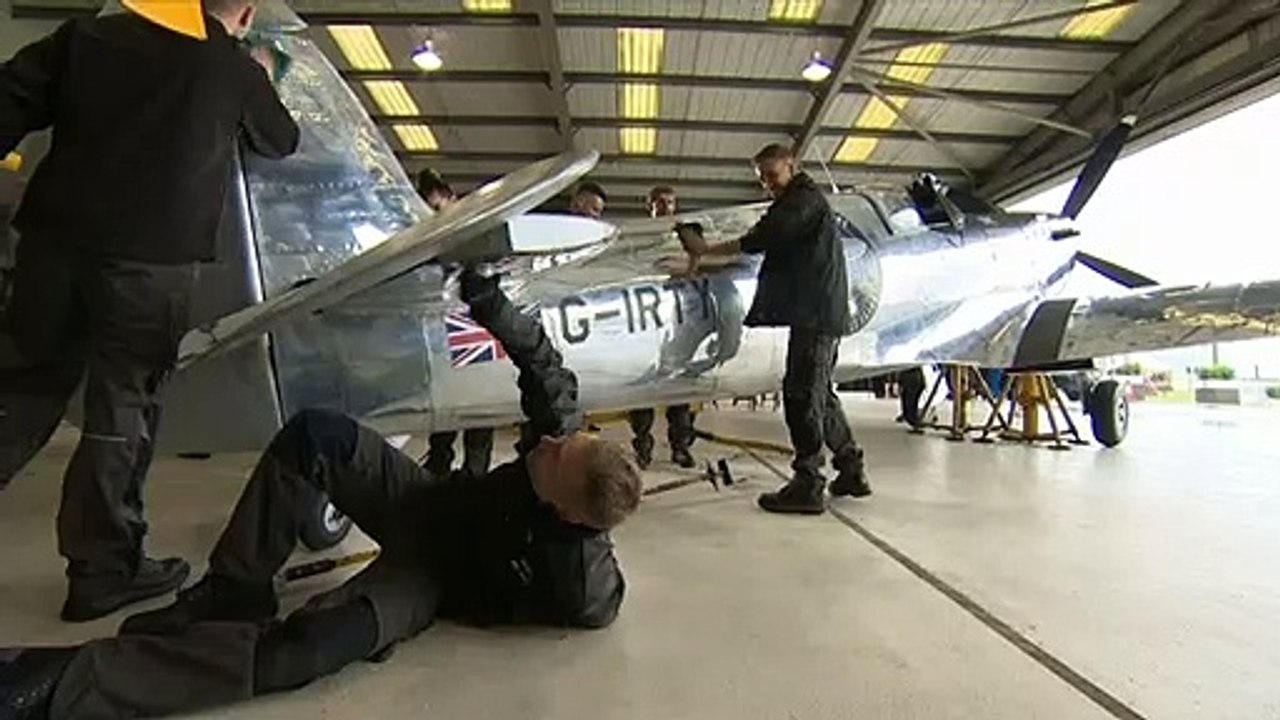 Restored Spitfire sets off on round-the-world journey