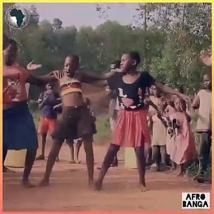 Ces enfants dansent mieux que la plupart des ad...