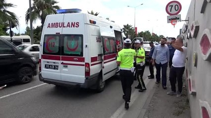 Samsun'da 3 araç birbirine girdi, 44 yolcu ölümden döndü