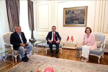 2. Abdülhamid'in torunu Zeynep Osman'dan İmamoğlu'na: Umudumuz oldunuz