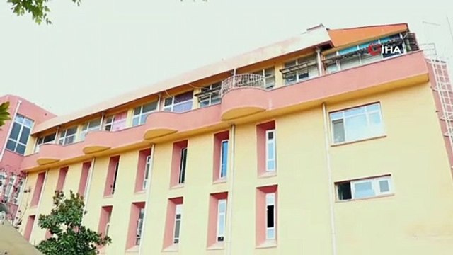 Gözleme Yaparak Öğrencilere Burs Desteği Sağlıyor