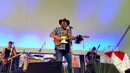 Compilation de Éric Michael Hanks au festival de Wendover 2017 en Ontario