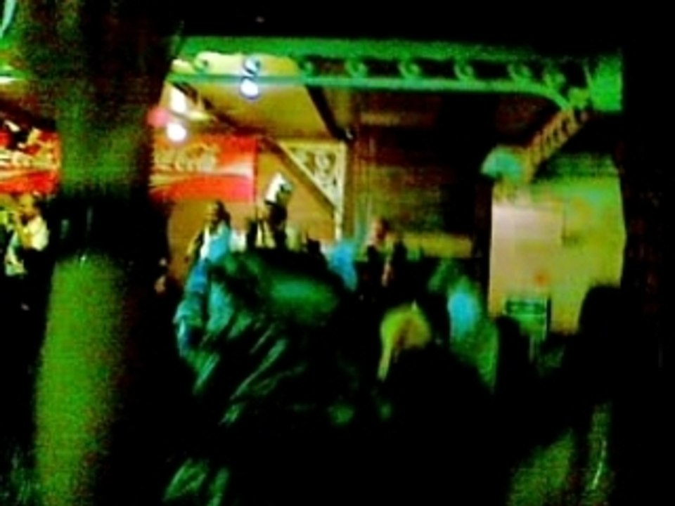 Vidé des Blue Star Féroces 2