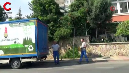 Tam 40 bin adet! Yıllarca biriktirdi, ekipler teslim aldı