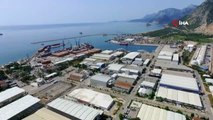 Antalya, lüks yat imalatından 1 milyar 90 milyon dolar gelir elde etti
