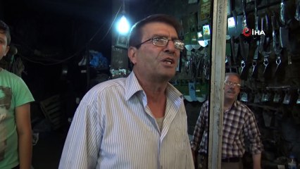 Artan bıçak bileme işi demirciler çarşısını hareketlendirdi