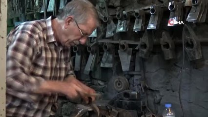 Artan bıçak bileme işi demirciler çarşısını hareketlendirdi