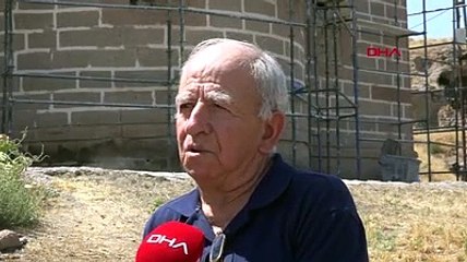 Definecilerin tahrip ettiği Rum kilisesi restore ediliyor