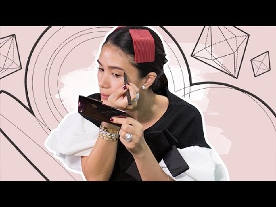 Heart Evangelista Does Her Makeup